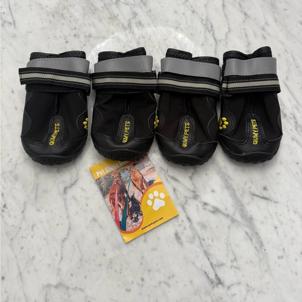 QUMY Large Dog Shoes Boots & Paw Protectors For Snow & Hot Sidewalk NWT SIZE 7